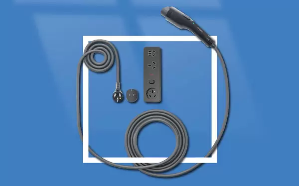 T&iacute;ch hợp sạc v&agrave; xả hai chế độ, gi&uacute;p h&agrave;nh tr&igrave;nh trở n&ecirc;n th&uacute; vị hơn! --UCHEN Năng lượng mới